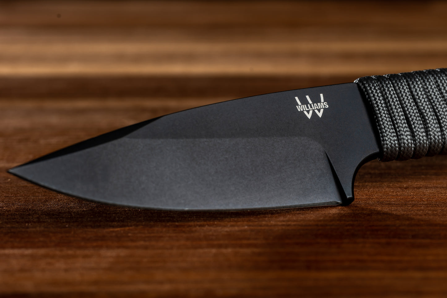 Paracord Knife