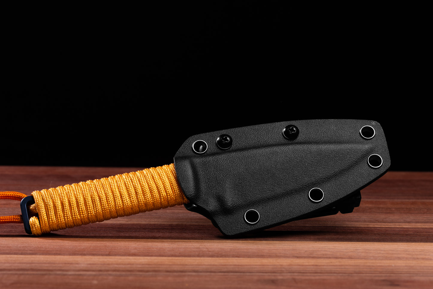 Paracord Knife
